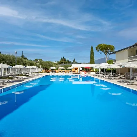 Отель Park Casimiro 4*