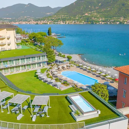 Отель Park Casimiro 4*
