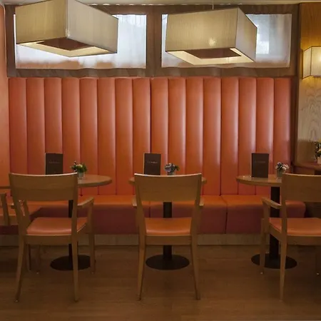 Отель Park Casimiro 4*