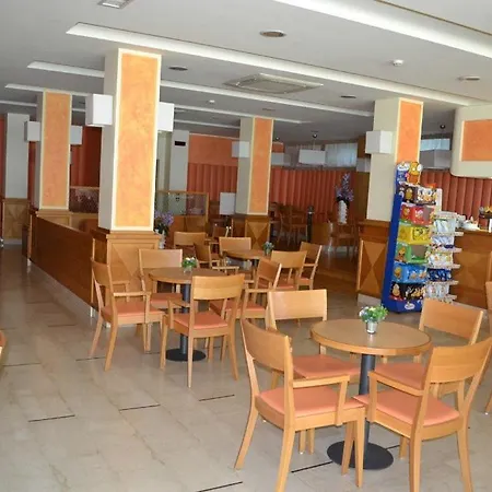 Отель Park Casimiro 4*
