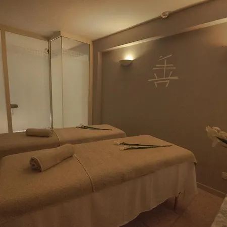 Park Casimiro 4* 산펠리체델바나코
